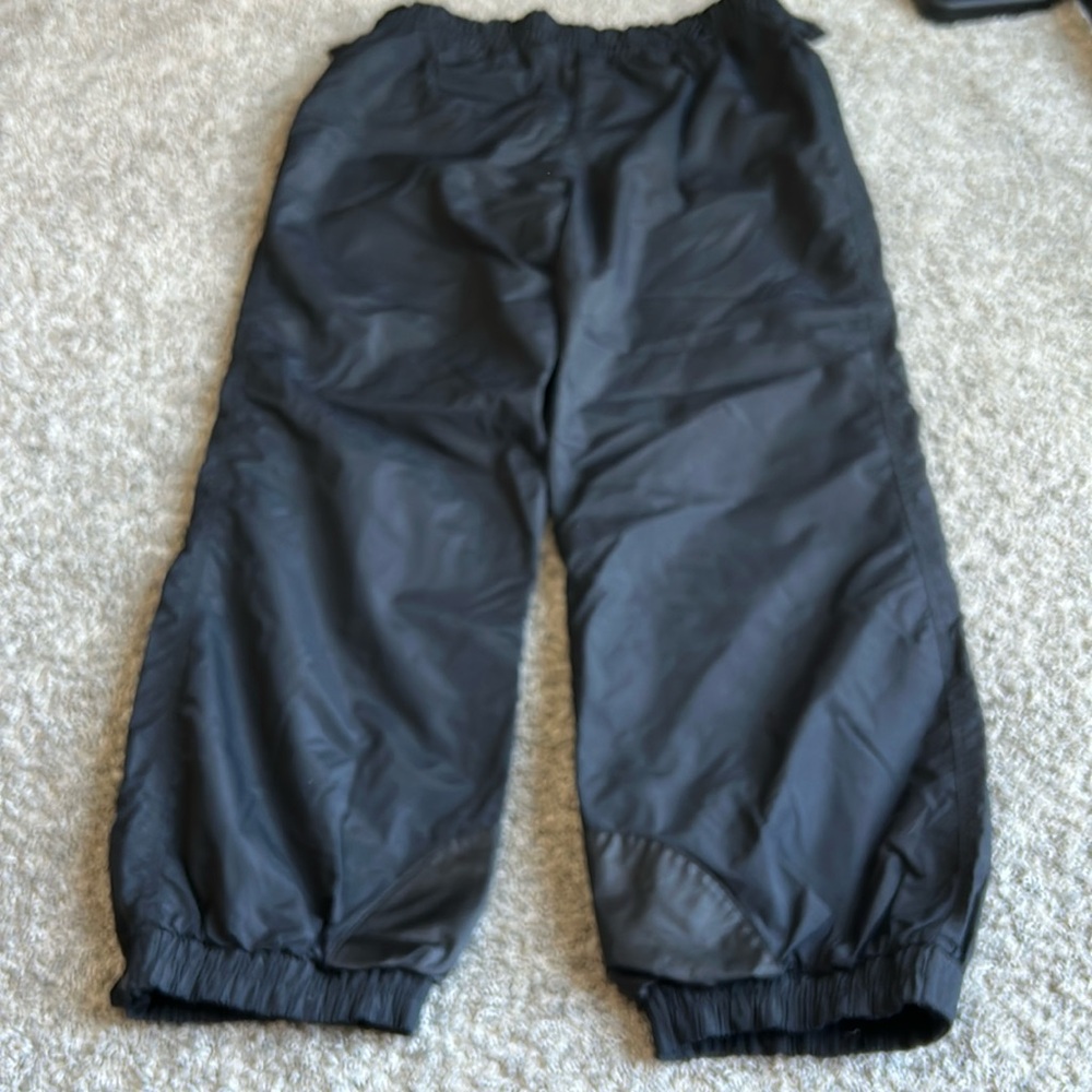 Like new ladies Columbia extra large black snow pants